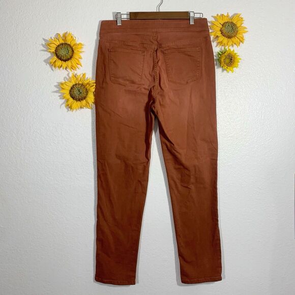 Soft Surroundings Ultimate Denim Pull-On Slim Leg Stretch Waist Jeans Size Med - Picture 5 of 10